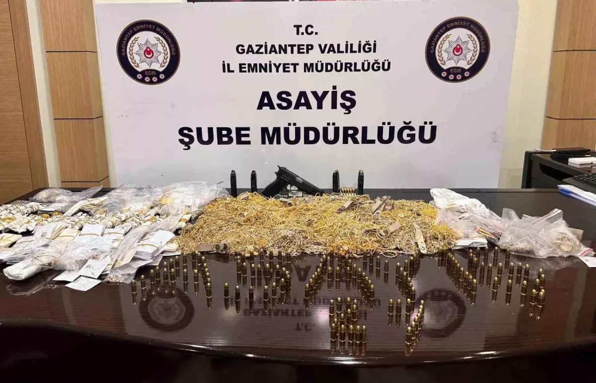Gaziantep’te Kuyumcu Gaspı: 3 Polis Yaralı