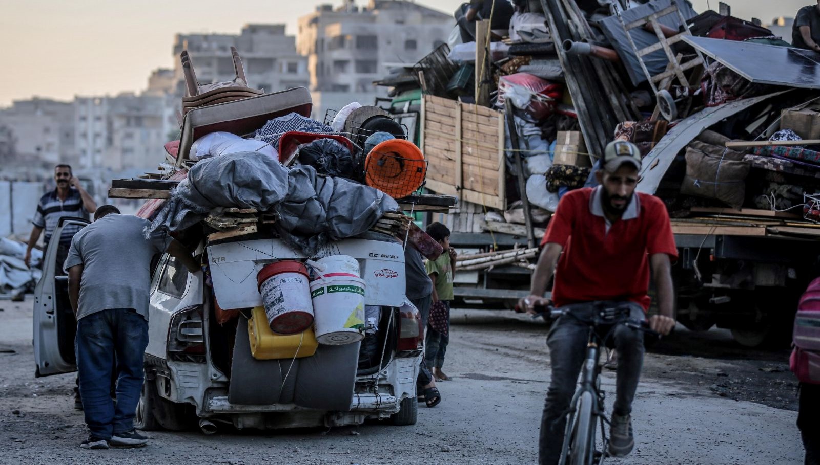 gazzede israil zulmu7 aylik bebek annesinin kucaginda vuruldu gfTUbcy9