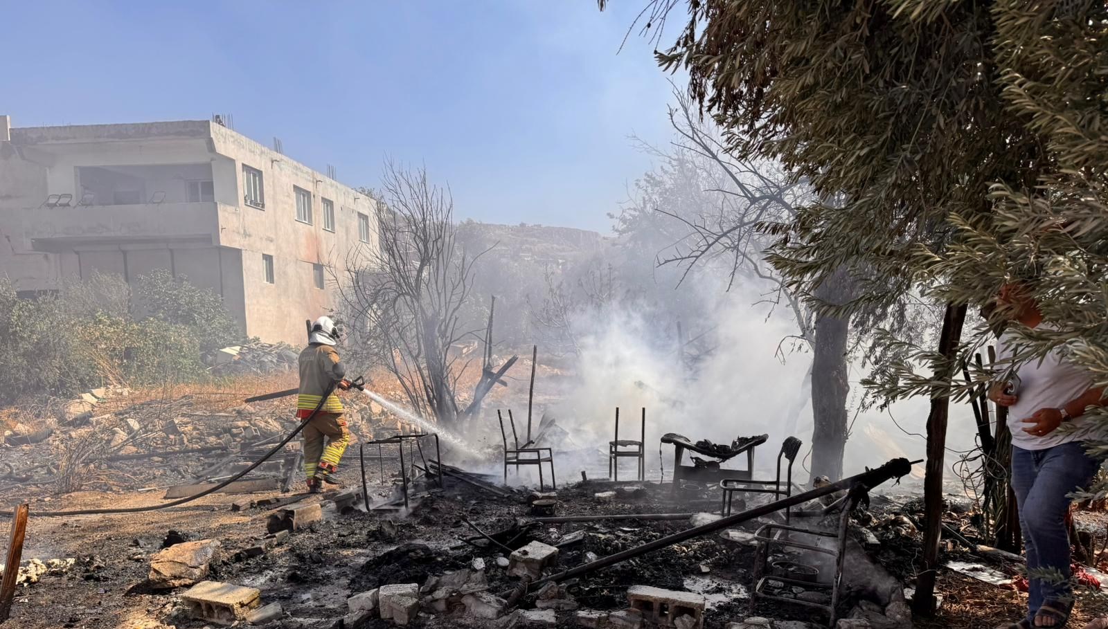 hatayda bahceden eve sicrayan yangin sonduruldu kFUbAj3y