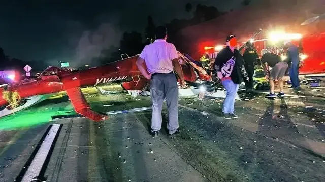 abdde ambulans helikopter otoyolun ortasina cakildi o anlar kamerada 17Z5fjHj