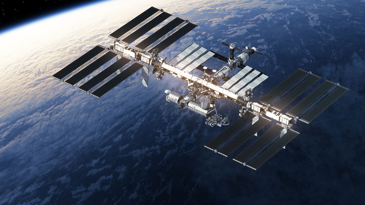 tarih boyunca uluslararasi uzay istasyonunda yasanan en korkunc anlar ZqcUm7Ba