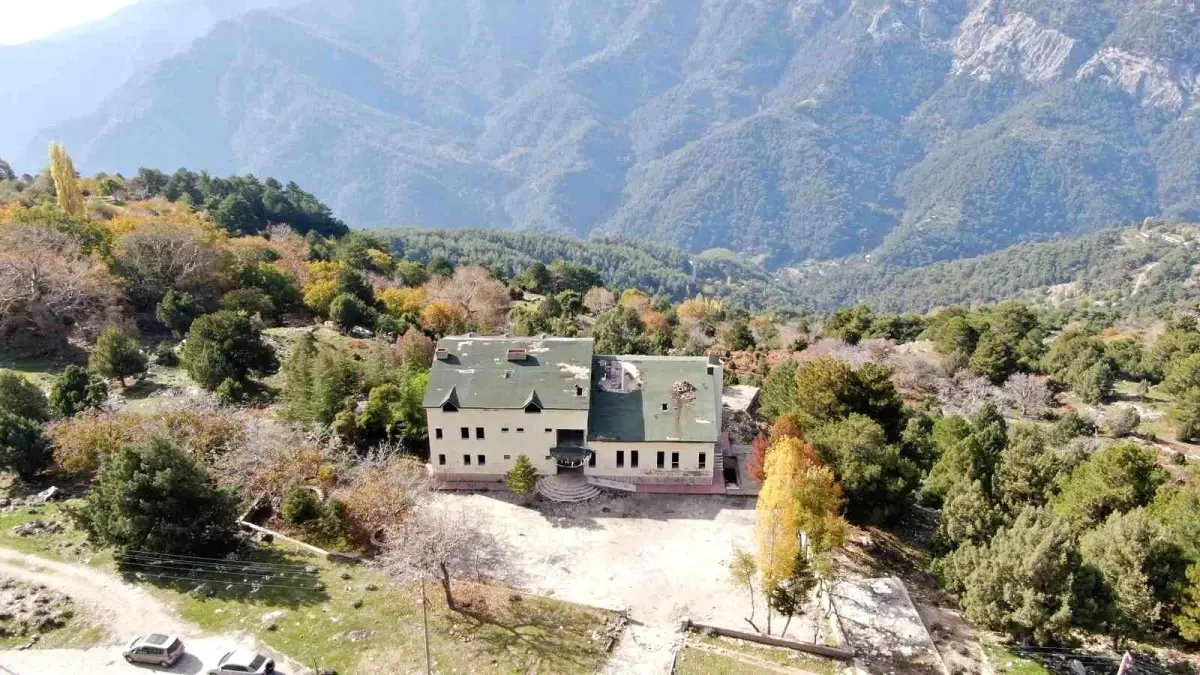 aydindaki pasa yaylasi oteli yeniden hayat bekliyor zG4YXTX3.jpg