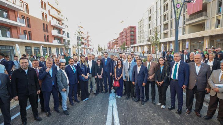 yabanci gazetecilerden asrin insa seferberligine ovgu AORti3vx.jpg