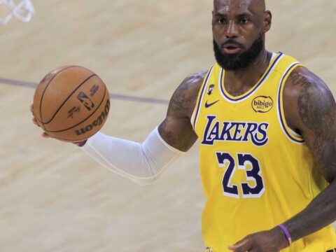 Lebron jamesin merakla beklenen takimi aciklandi LVYneO1g